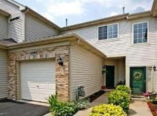 3340 Blue Ridge Dr, Carpentersville, IL 60110