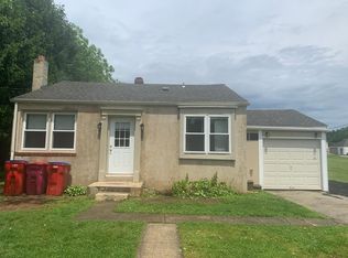 2725 Woodland Ave, Norristown, PA 19403