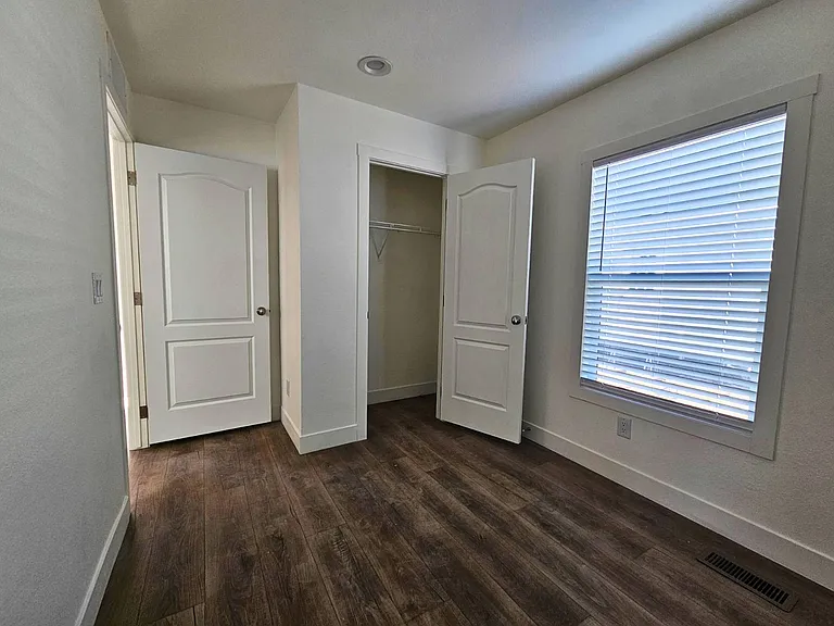 1409 N French St #26 — Photo 9