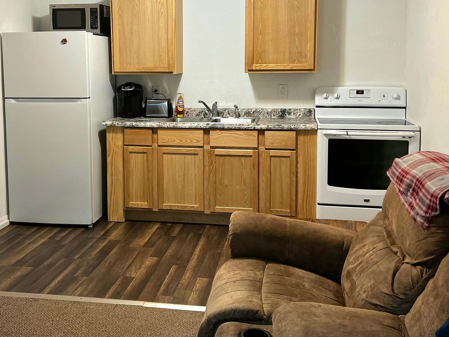 124 N Main St 3, Hedrick, IA 52563 Zillow