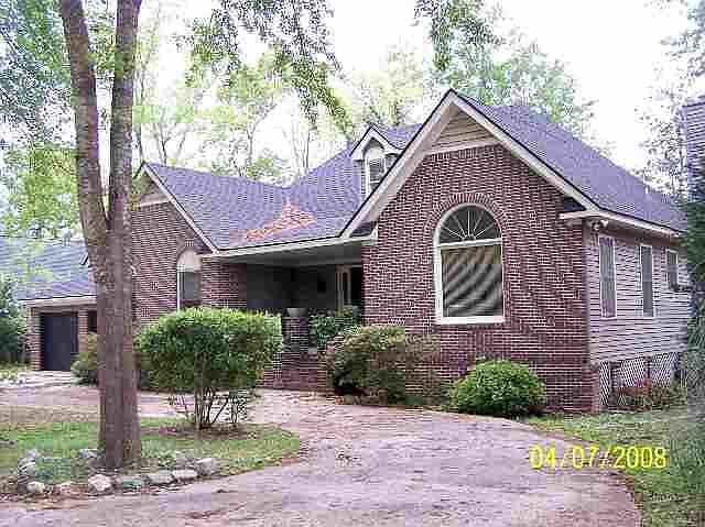 1st image of 8 Seabrook Dr