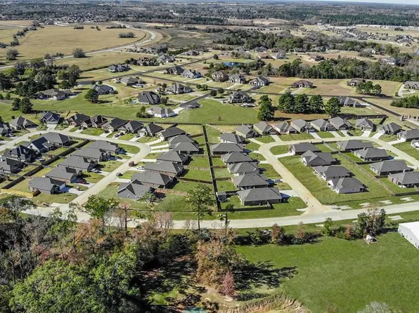 19065 Villa Ln, Montgomery, TX 77356