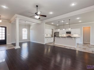 18170 Old Trail Dr, Prairieville, LA 70769