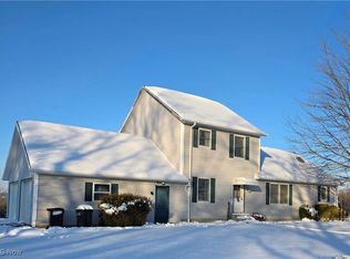 141 Meadowpark Dr, Cambridge, OH 43725