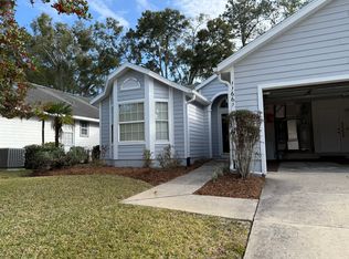 11661 NW Creek Dr, Alachua, FL 32615
