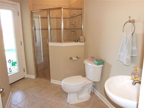 Pool Bath Room