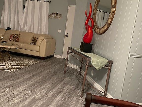 5th image of 1270 Vista Grande Dr