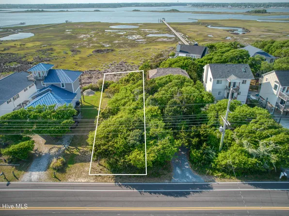 1131 S Topsail Drive, Surf City, NC 28445