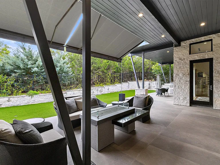 4709 Pecan Chase — Photo 33