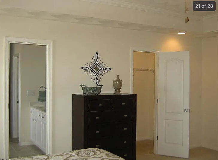 239 Twilley St — Photo 10