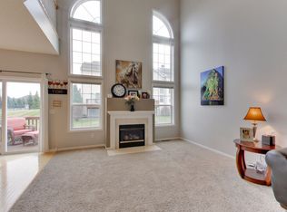 9323 Rath Pl, Eden Prairie, MN 55347