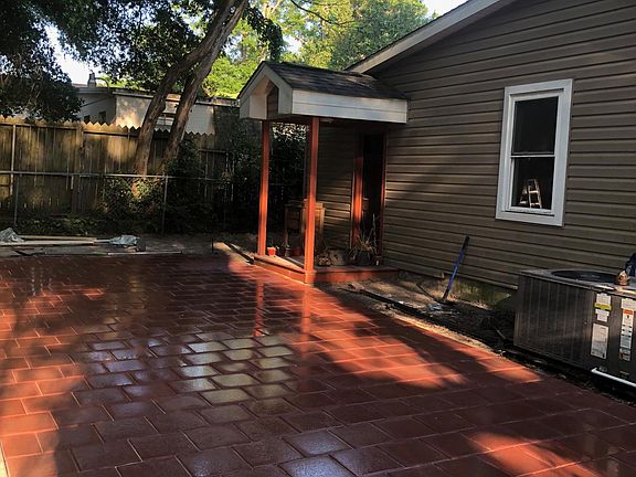 5th image of 611 Chestnut St