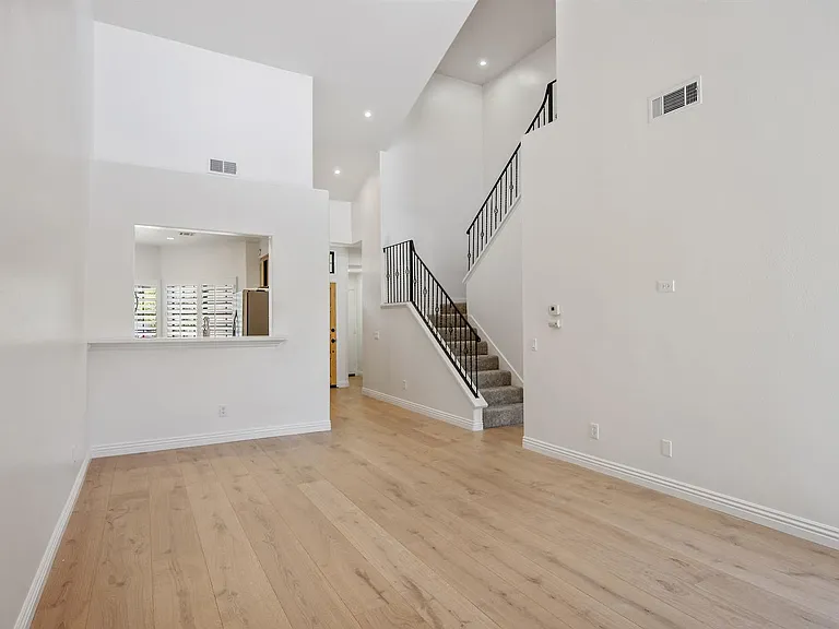 4791 Parma Dr — Photo 8