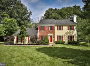 1525 N Fiedler Rd, Ambler, PA 19002