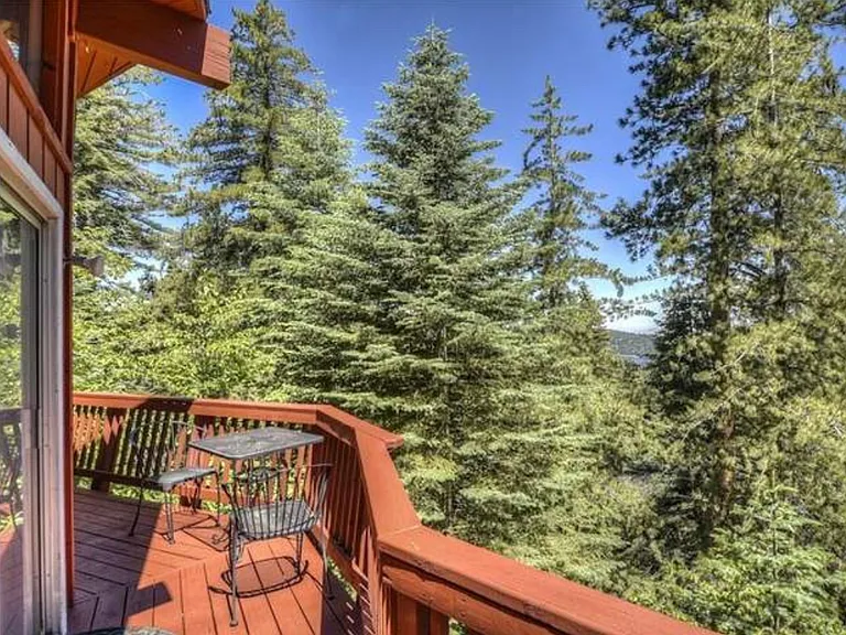 28393 Larchmont Ln — Photo 3