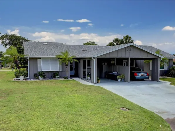 1111 Harbour Point Dr, Port Orange, FL 32127