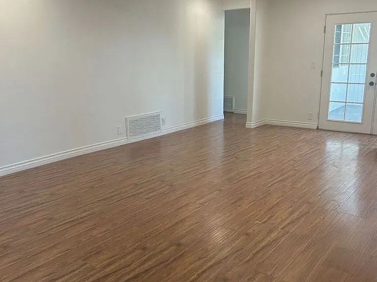 1745 E Westinghouse St — Photo 3
