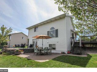 7061 147th Ln NW, Ramsey, MN 55303