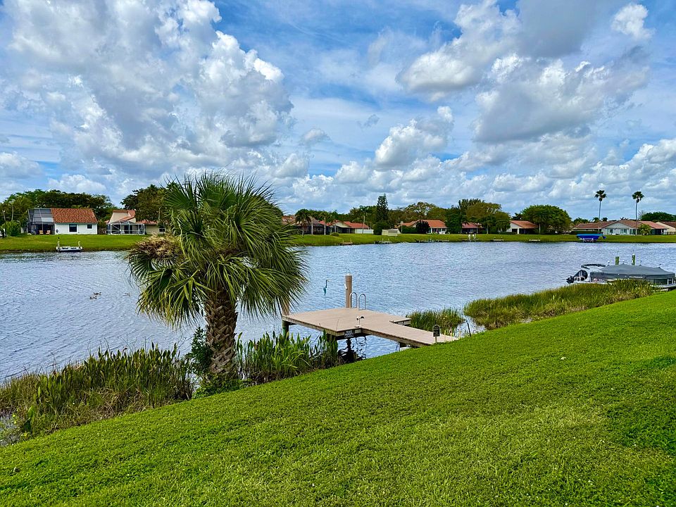 1st image of 1660 NW 20th Avenue #101