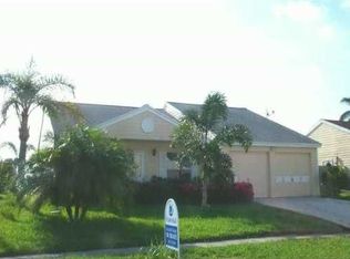 5616 Berrywood Dr, Lake Worth, FL 33467