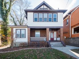 2803 Madison Rd