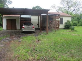 318 E Texas Ave, Vivian, LA 71082