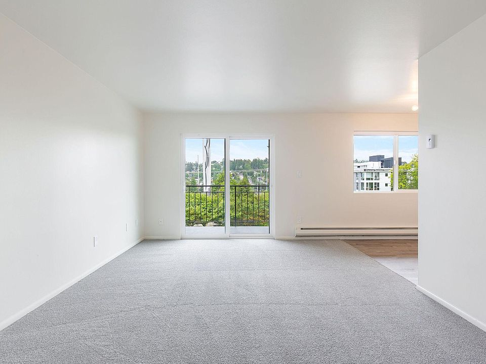 1st image of 2850 15th Ave W #305