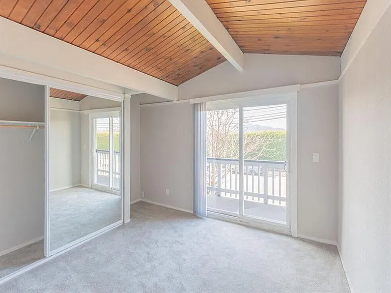 The Preston at Hillsdale — Photo 6