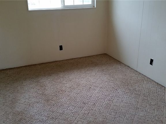 5th image of 27205 Vernon Ave