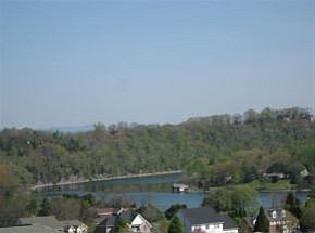 2nd image of 3 Edwards Ct