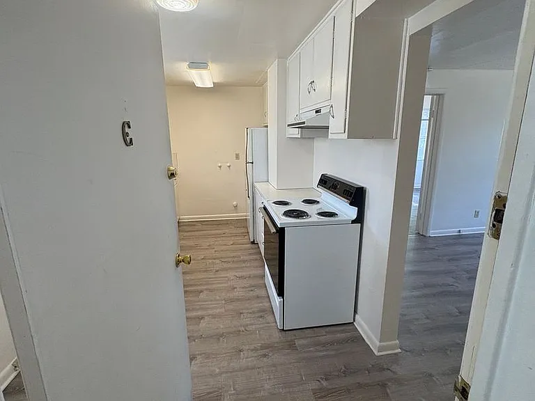 1840 Mill St #C — Photo 3