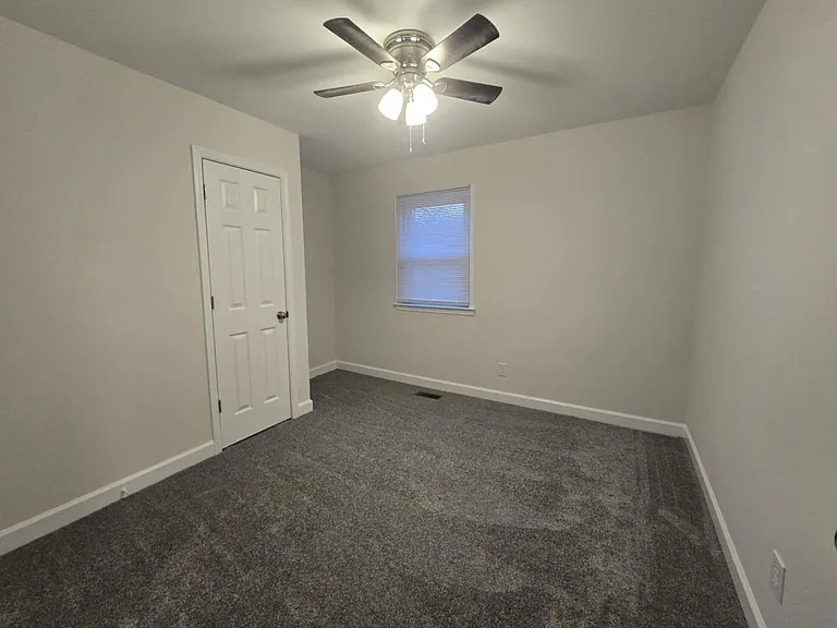 1443 Larkhall Dr — Photo 12