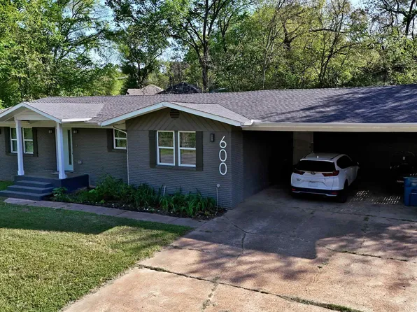600 Bunny Rabbit Rd, Athens, TX 75751