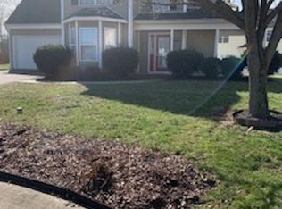 3802 Yorktown Dr, Hopewell, VA 23860