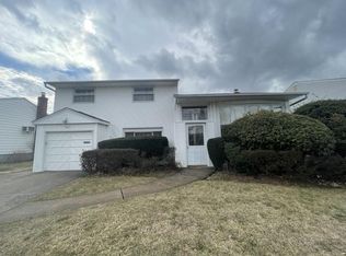 367 Old Westbury Rd, East Meadow, NY 11554