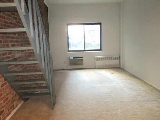 Rented by Prince Real Estate Associates LLC | media 37