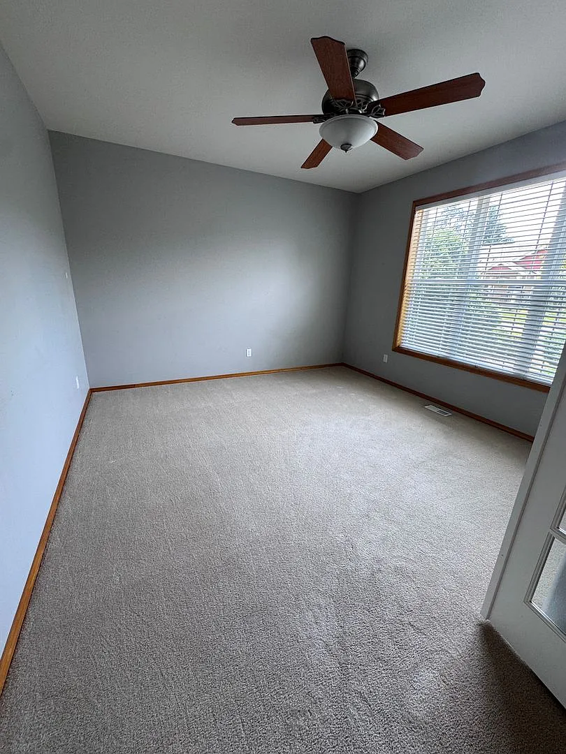 8909 Eagle Point Loop Rd SW — Photo 2