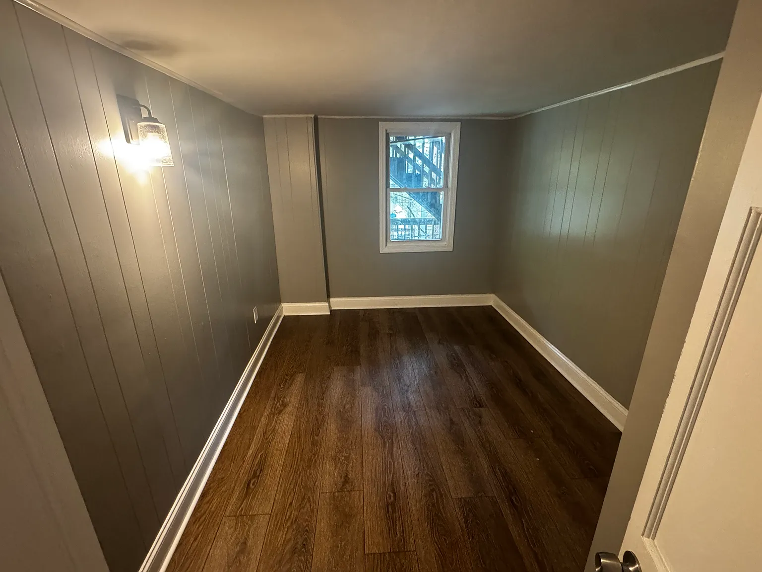 2 bed, 700 sqft, $1,750 — Photo 4