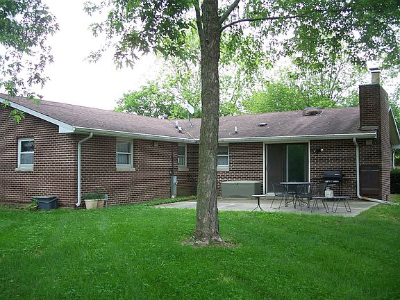 3rd image of 845 Bunker Hill Dr