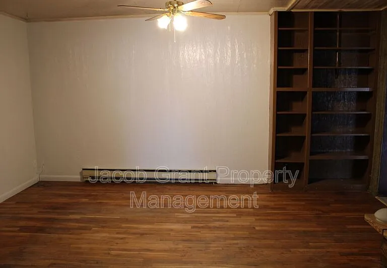 282 J St — Photo 6