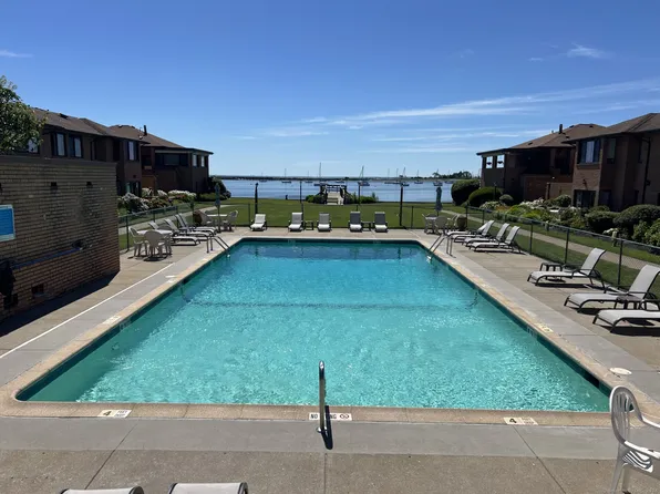 350 Grovers Avenue #8G, Bridgeport, CT 06605