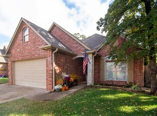 3706 Woodknoll, Duncan, OK 73533