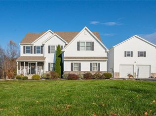 1240 Miller Rd, Wind Gap, PA 18091