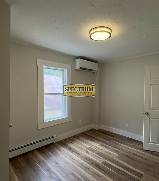 11 Gray St #2 — Photo 3