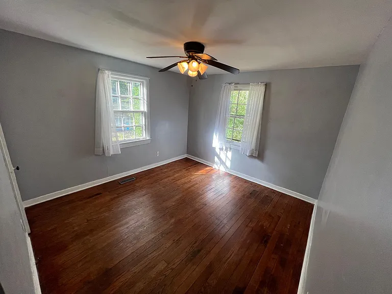 408 Cypress Mill Rd — Photo 8
