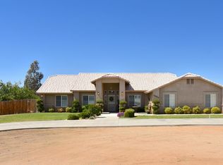 19809 Serrano Rd, Apple Valley, CA 92307