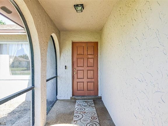 2nd image of 1433 SE 14th Ter