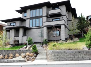 1285 NW Constellation Dr, Bend, OR 97703