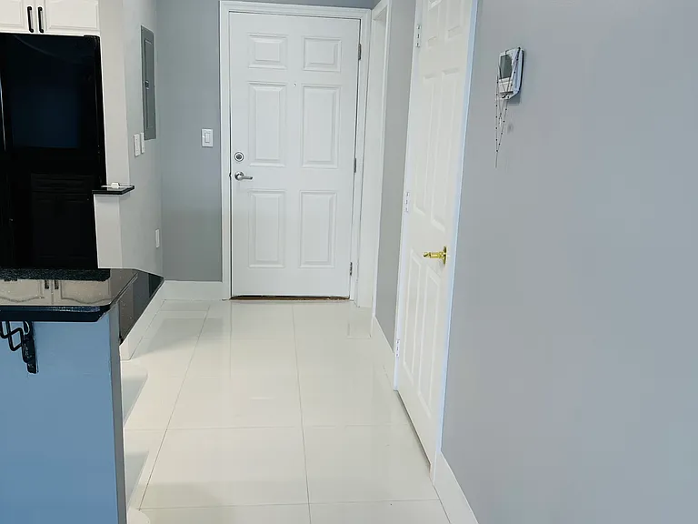1170 NE 191st St #26-A — Photo 9