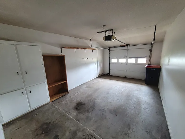 2 bed, 1.0 bath, $1,400 — Photo 19